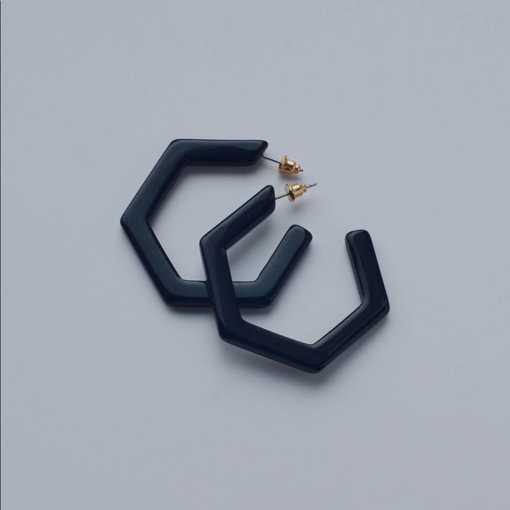 LAST2 UO Style Resin Squared Post Hoop Earrings - Picture 4 of 8
